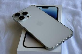 Apple iPhone 14 Pro Max  512 GB  Silver UNLOCKED